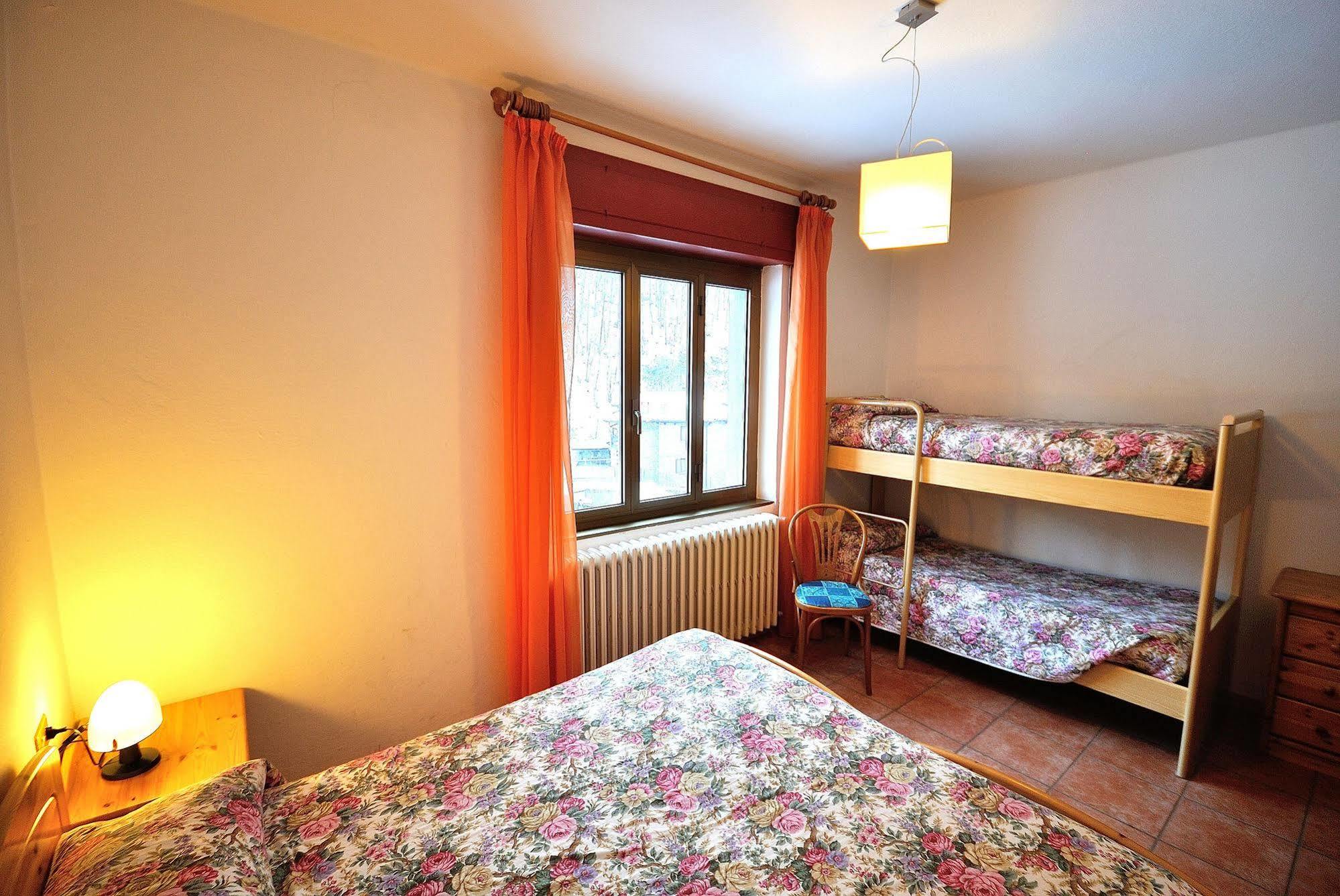 Albergo Morandi Valbondione Exterior foto