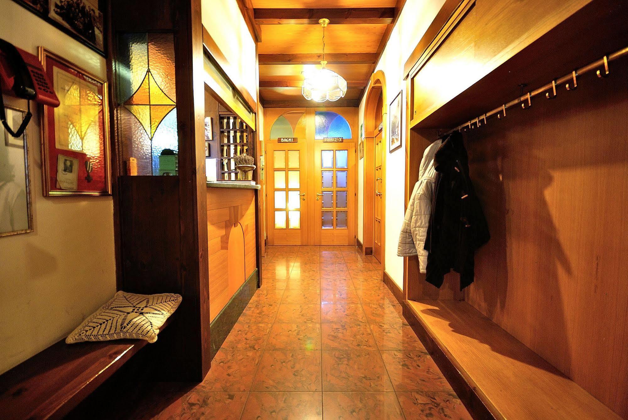 Albergo Morandi Valbondione Exterior foto